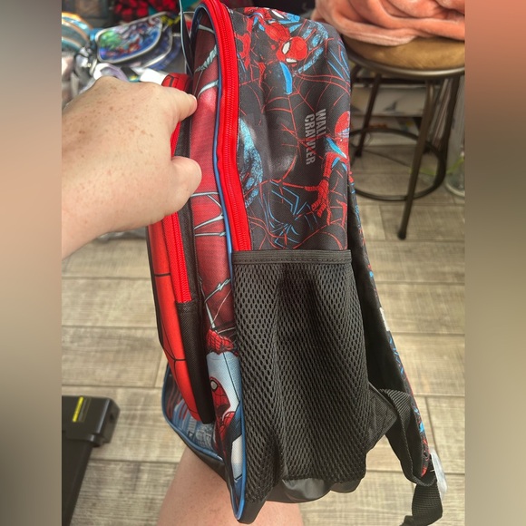 Marvel Spider-Man LightUp Backpack NWT - Picture 4 of 11